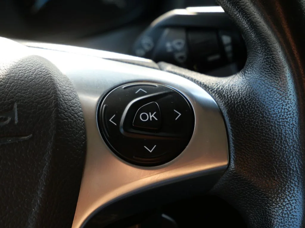 Used 2015 White Ford Base image 21