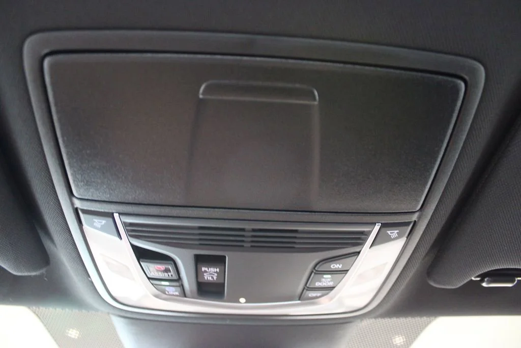 Used 2025 Urban Gray Pearl Acura TYPE S image 71