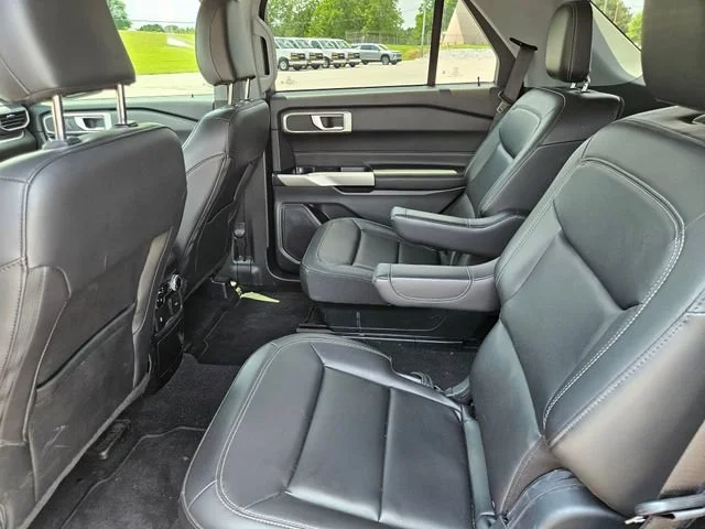 Used 2023 Gray Ford XLT image 25