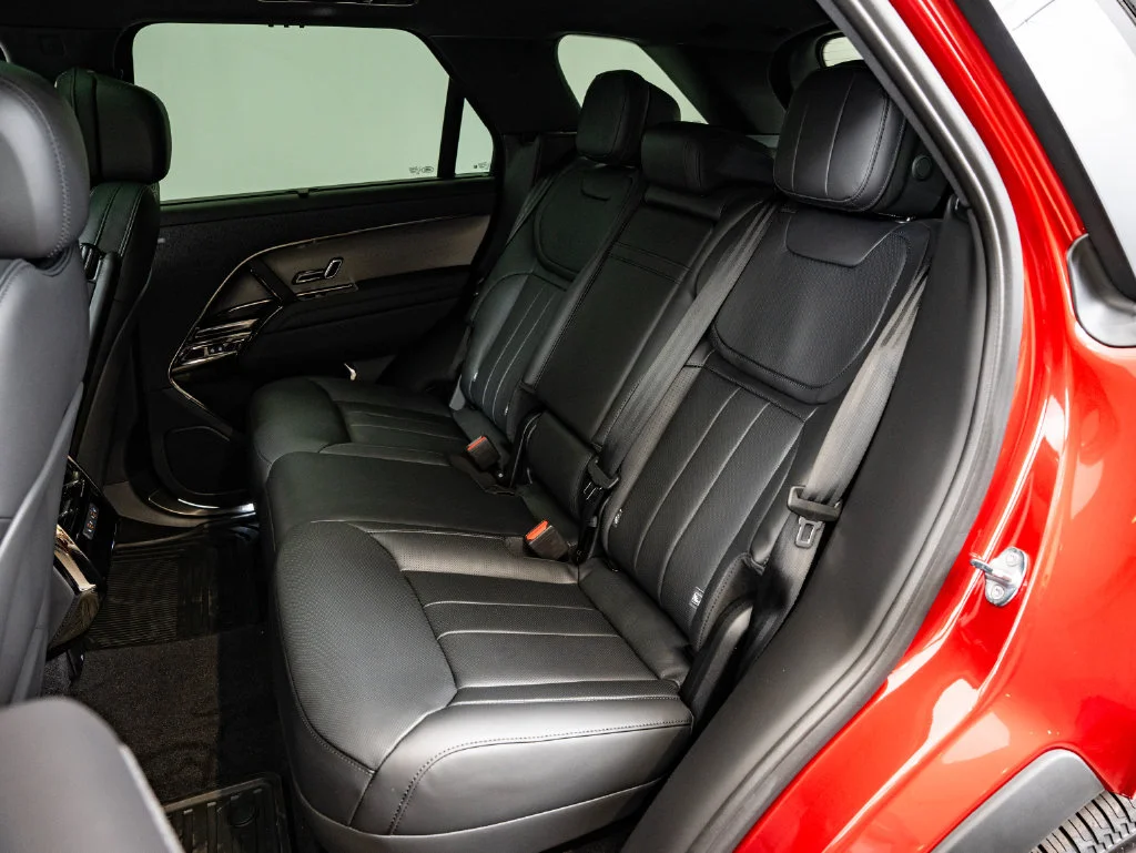 New 2026 Firenze Red Land Rover Dynamic SE image 42