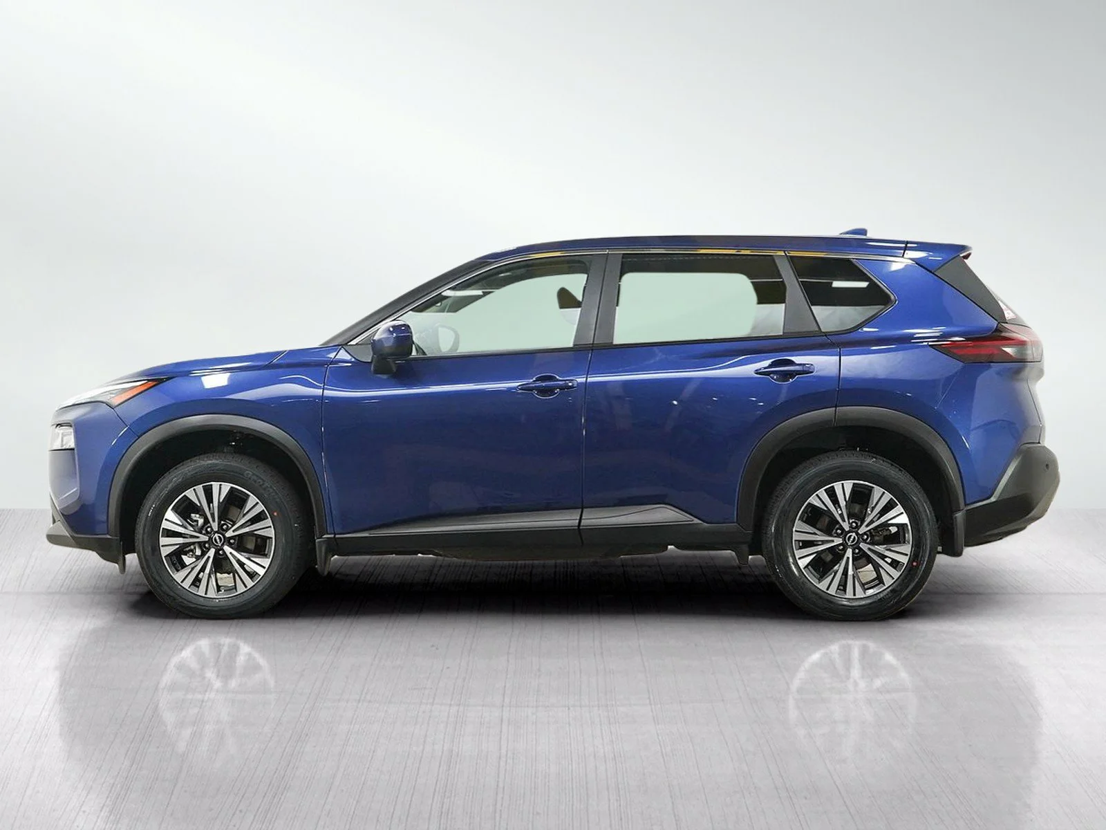 Used 2023 Nissan Rogue SV with VIN JN8BT3BB0PW219052 for sale in Minneapolis, Minnesota