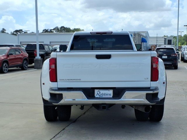 Certified Used 2025 Summit White Chevrolet LT DRW image 6