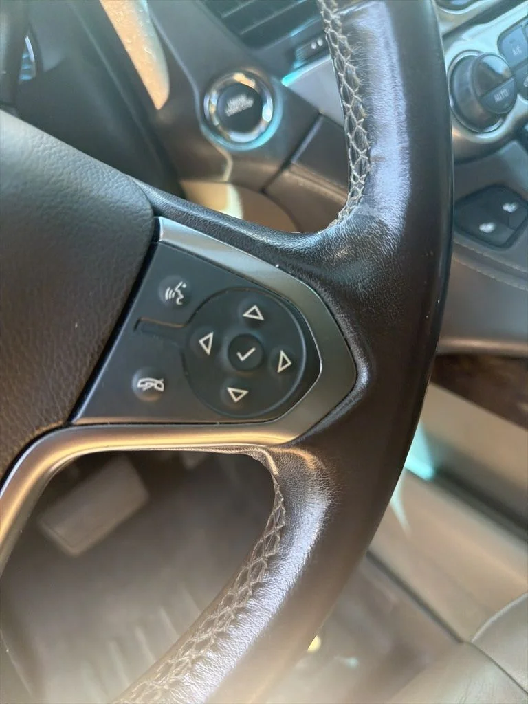 Used 2019 White Chevrolet LT image 13