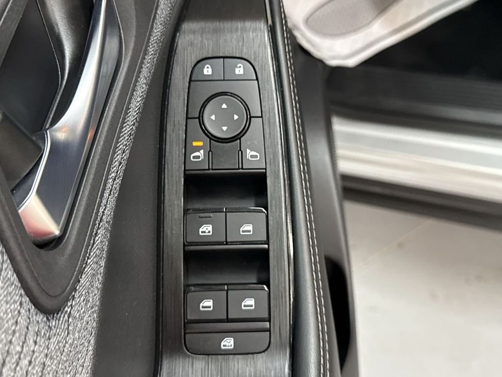 Used 2023 Brilliant Silver Metallic Nissan SV image 13