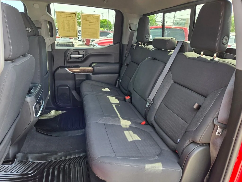 Used 2021 Red GMC Elevation image 29