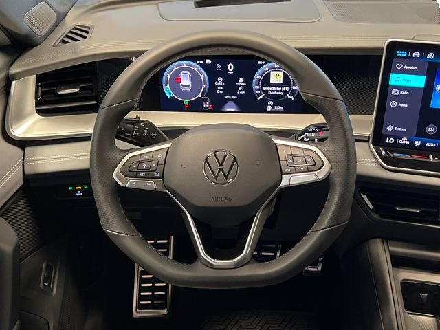 New 2026 White Volkswagen 2.0T SE R-Line Black image 13