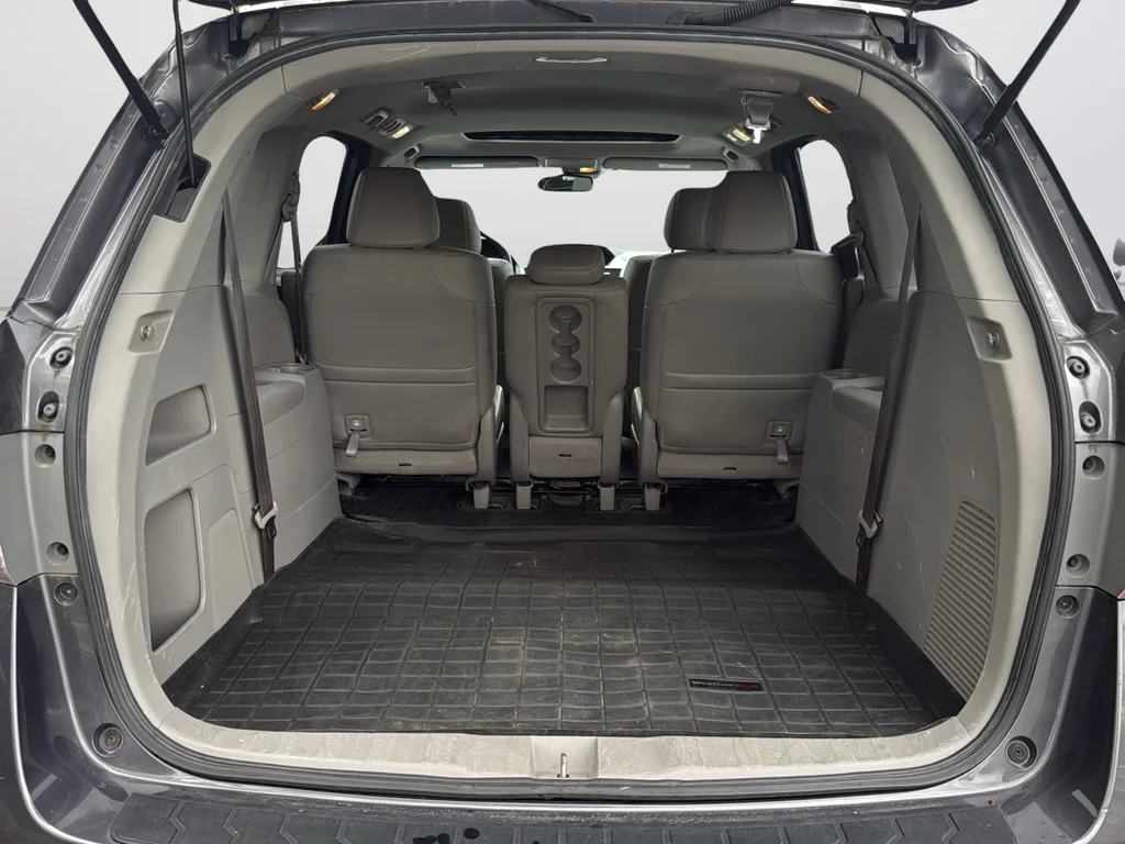 Used 2016  Honda EX-L image 11
