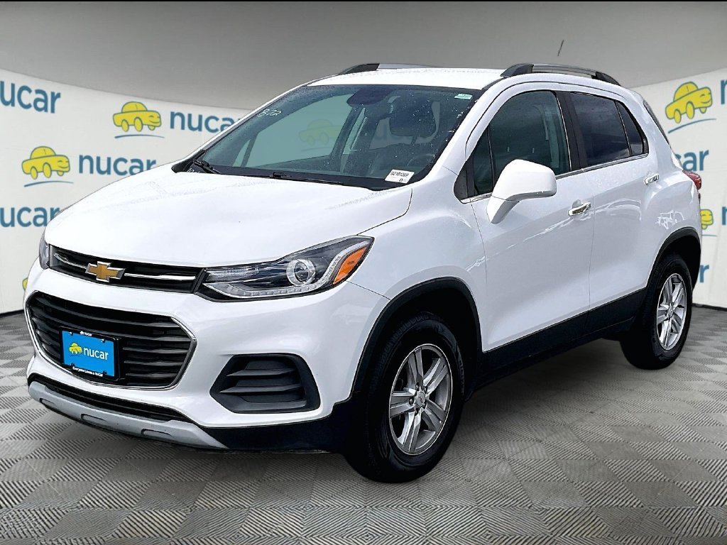 Used 2019 Summit White Chevrolet LT image 3