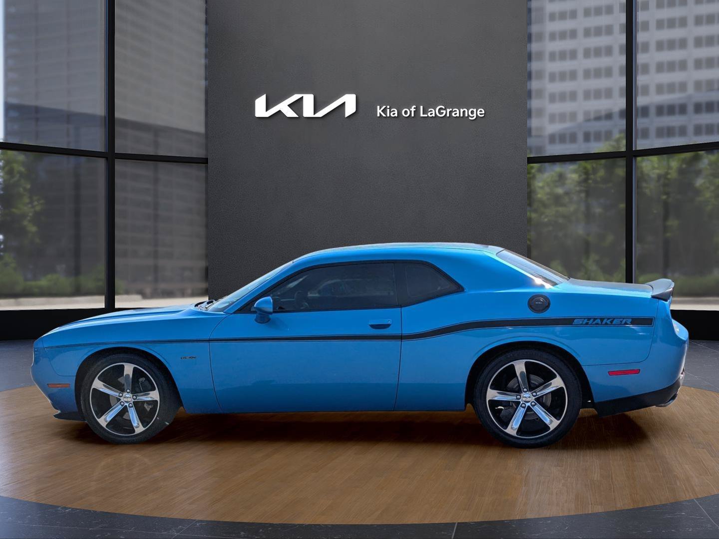Used 2015 Blue Dodge R/T Plus Shaker image 13
