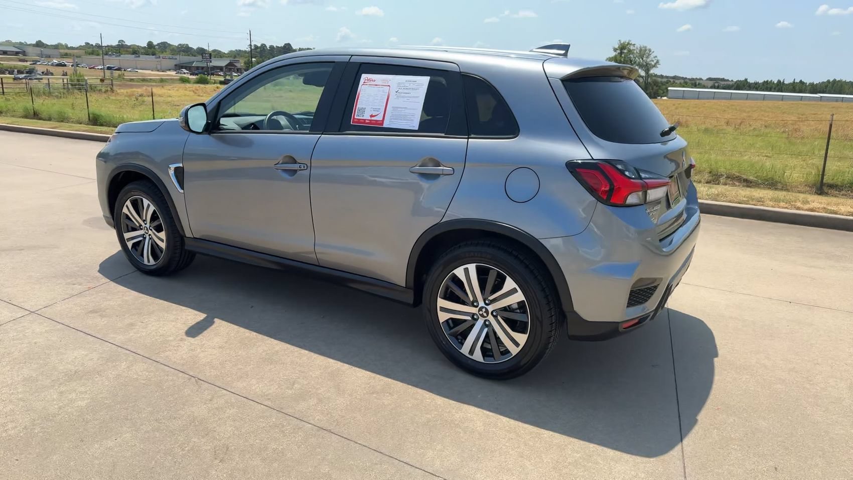Used 2025 Gray Mitsubishi S image 6