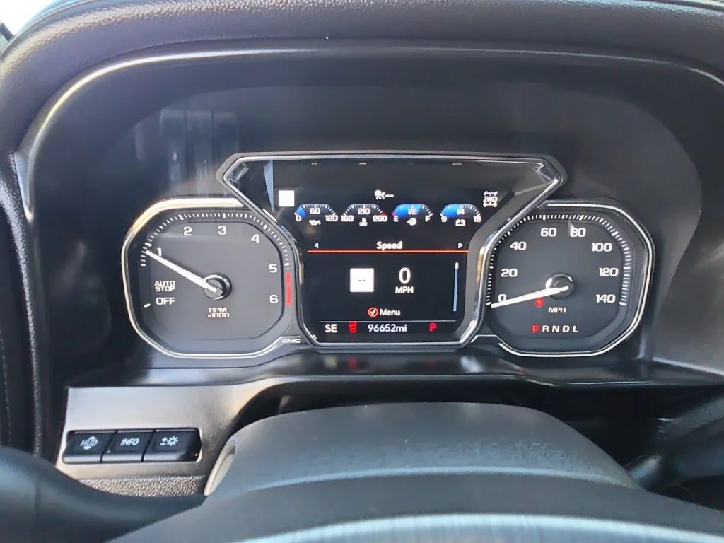 Used 2021 SATIN STEEL METALLIC GMC Denali image 20