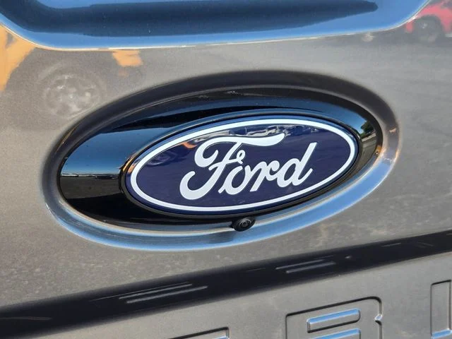Used 2025 Gray Ford XL image 16