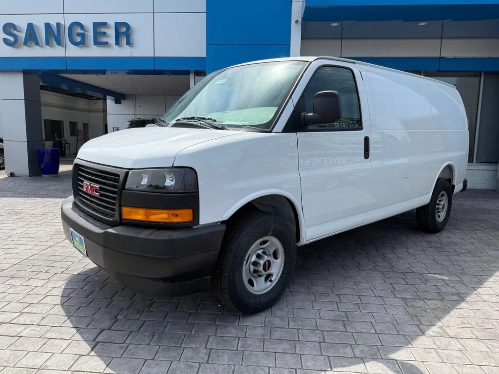 New 2026 Summit White GMC Work Van image 4