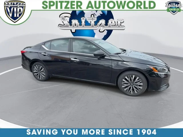 Used 2024 Black Nissan 2.5 SV image 10