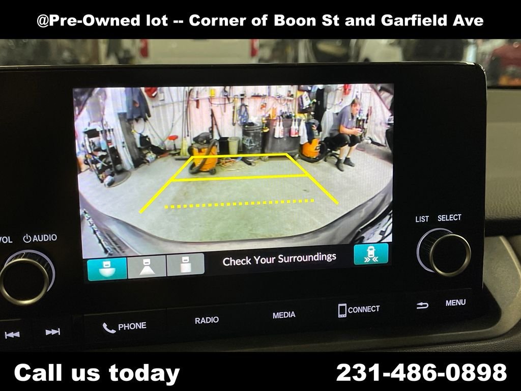 Used 2024  Honda EX image 23