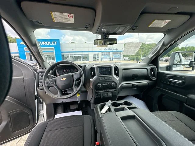 Used 2023 White Chevrolet Custom image 22