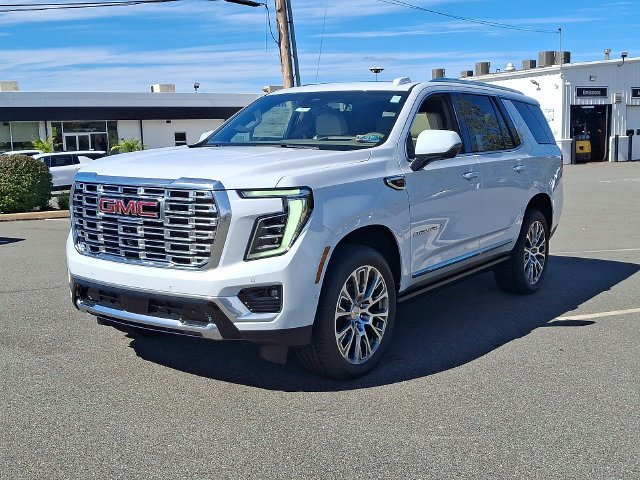 2026 GMC Yukon Denali - Photo 16