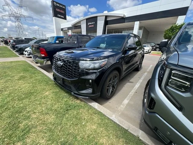 Used 2025 Black Ford ST-Line image 3