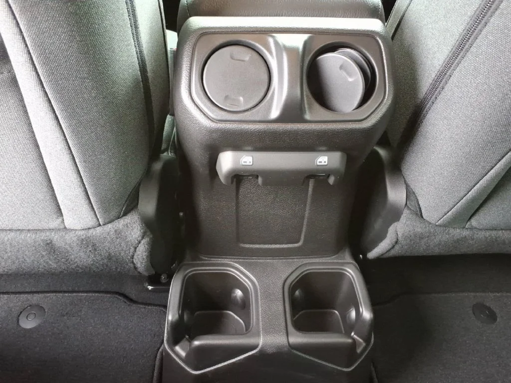 2026 Jeep Wrangler 4-Door Sport RHD - Photo 13