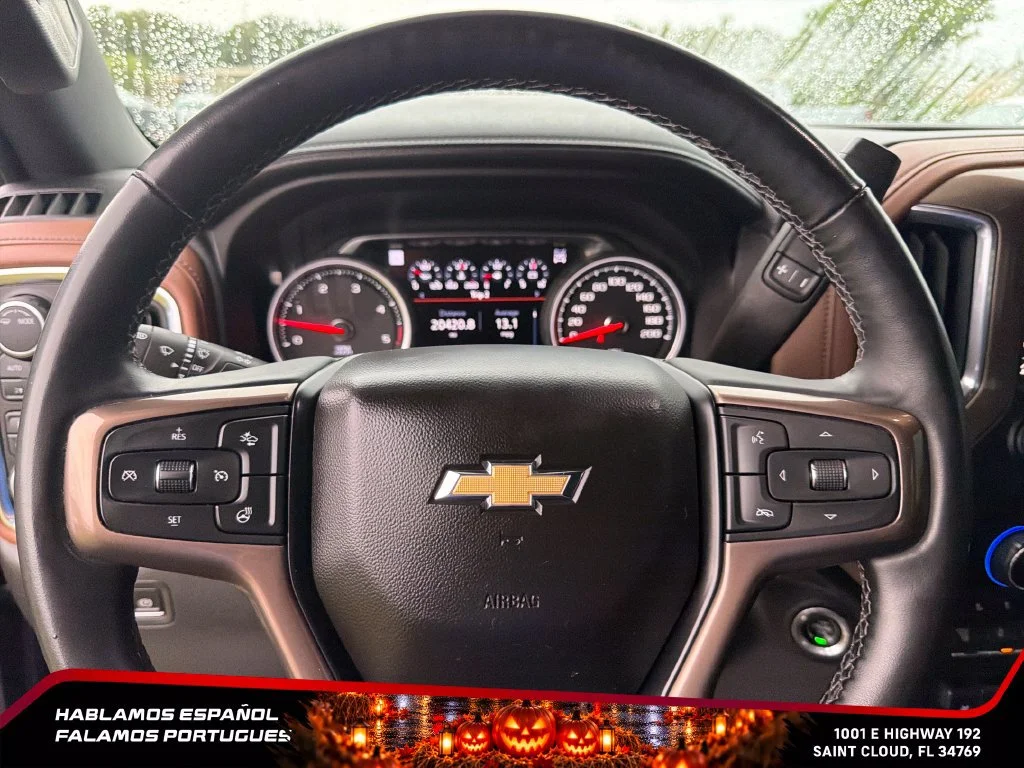 Used 2023 Black Chevrolet High Country image 22