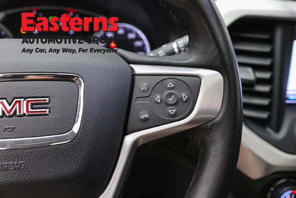 Used 2018 White GMC SLT-2 image 16