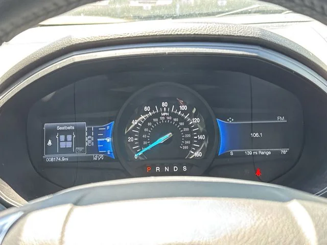Used 2024 White Ford SEL image 25