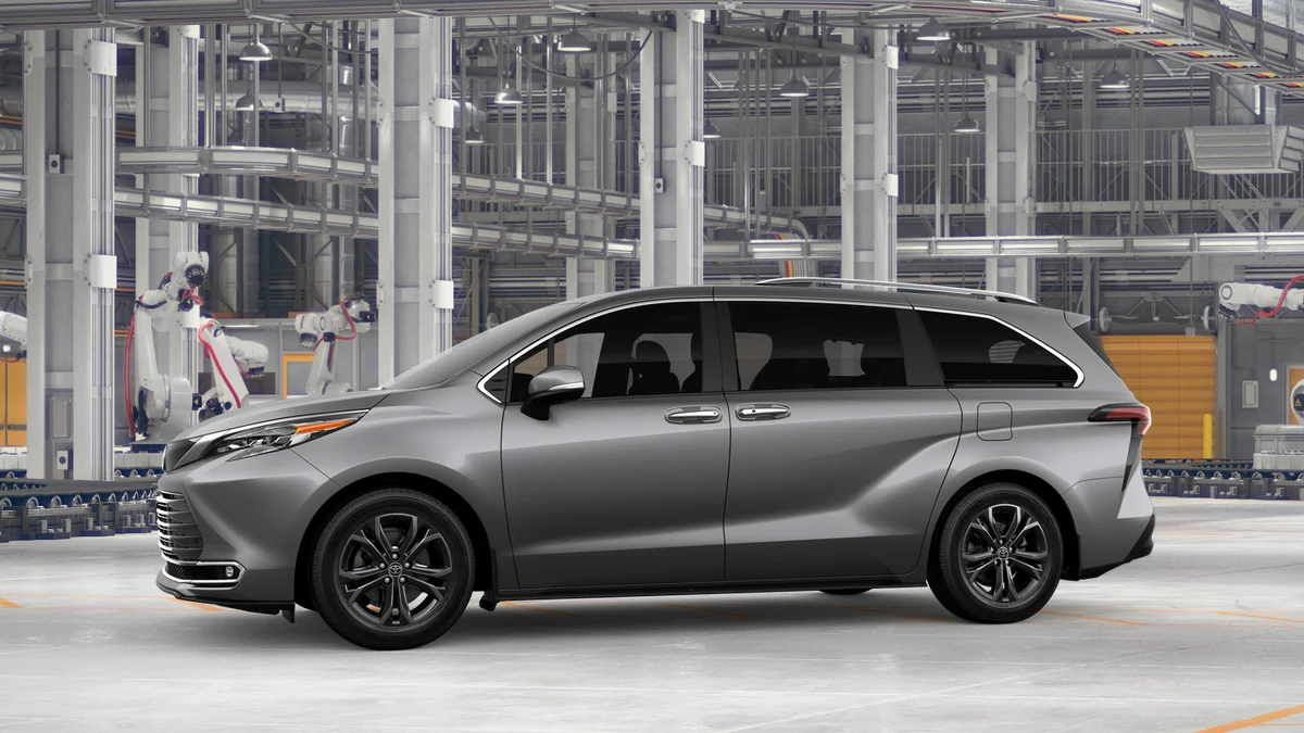 New 2026 Heavy Metal <sup>1</sup> Toyota Platinum image 5