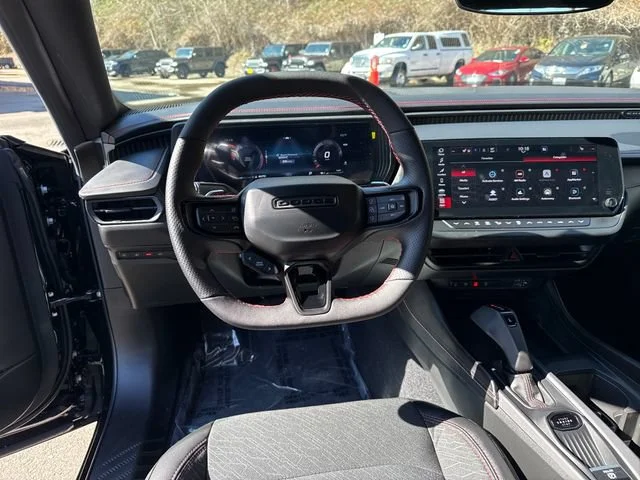 New 2026 Diamond Black Crystal Pearlcoat Dodge R/T image 17