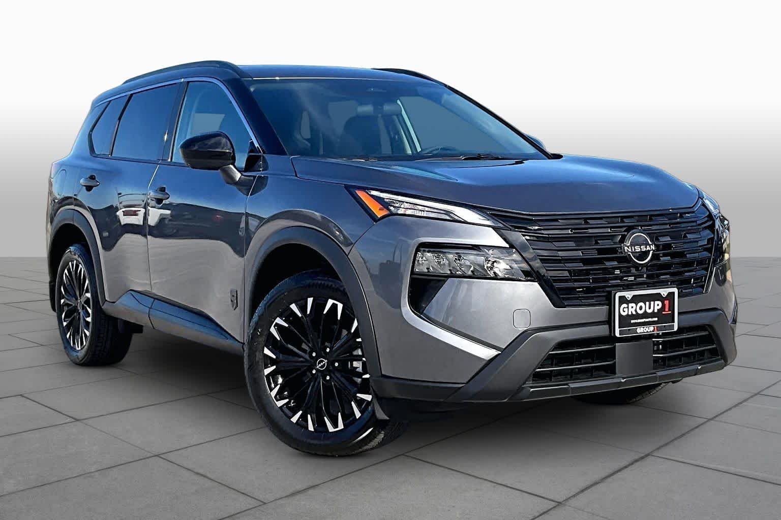New 2027 Gun Metallic Nissan Dark Armor image 2