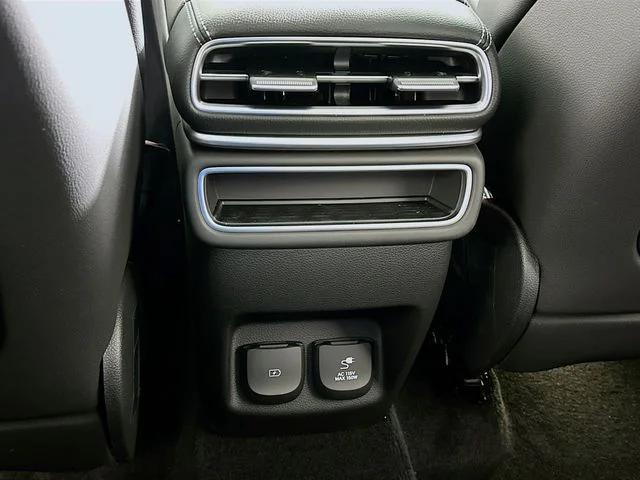 New 2026 Gray Genesis 2.5T Select image 13