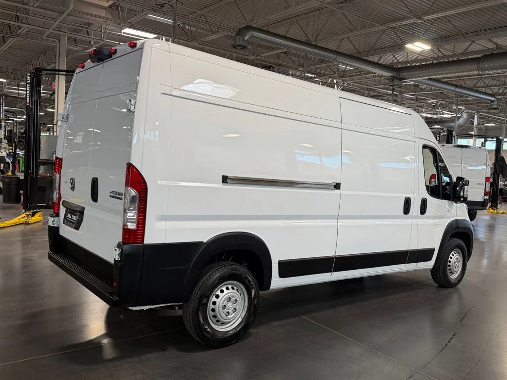 Used 2026 White Ram High Roof 159 WB image 5