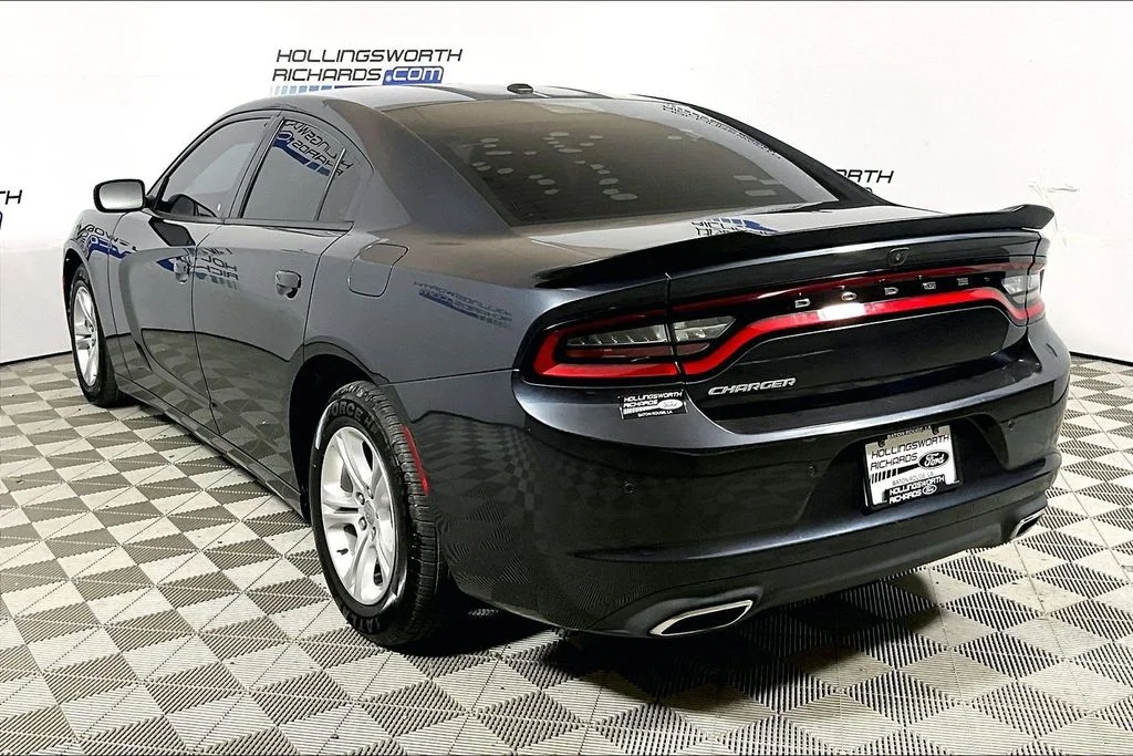 Certified Used 2019 Maximum Steel Metallic Dodge SXT image 8
