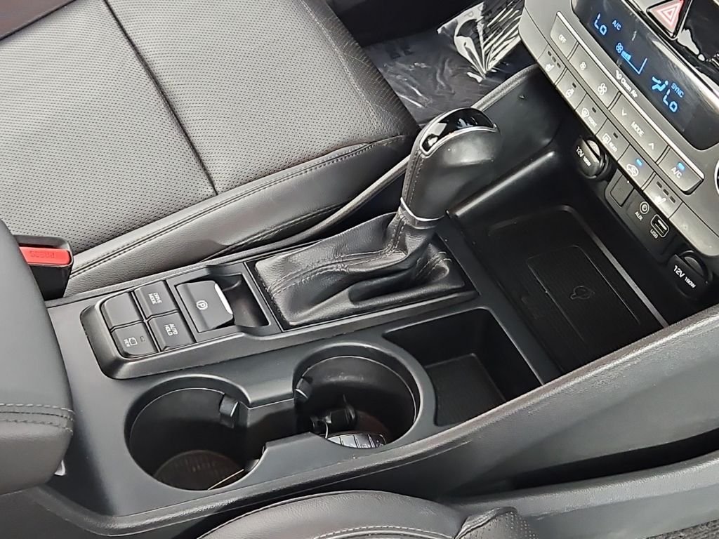2020 Hyundai Tucson Limited - Photo 15