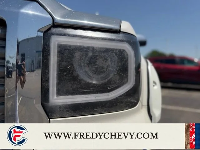 Used 2015 WHITE DIAMOND TRICOAT GMC Denali image 33