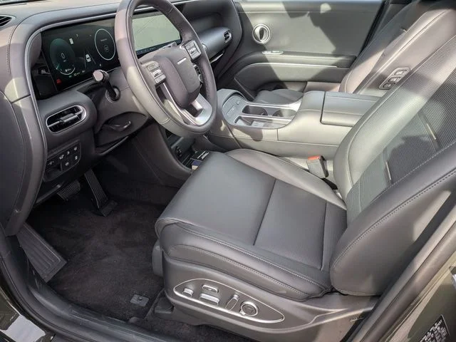 New 2026 Silver Hyundai Calligraphy image 10