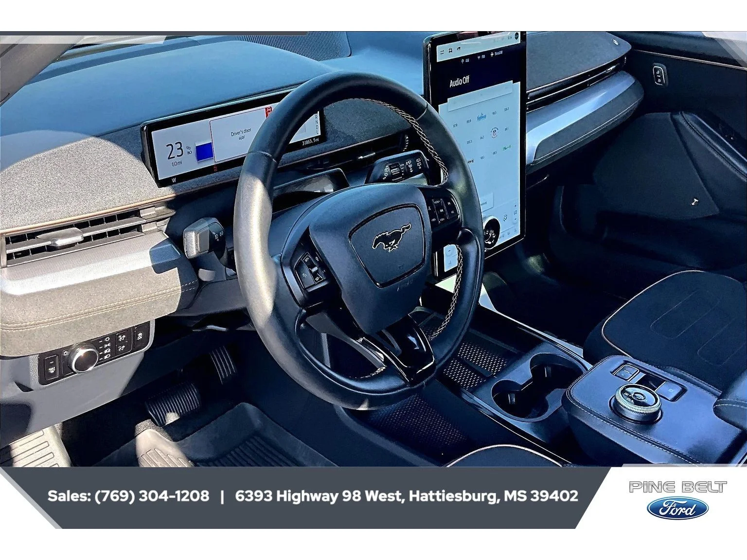 Used 2023 Space White Metallic Ford GT image 11