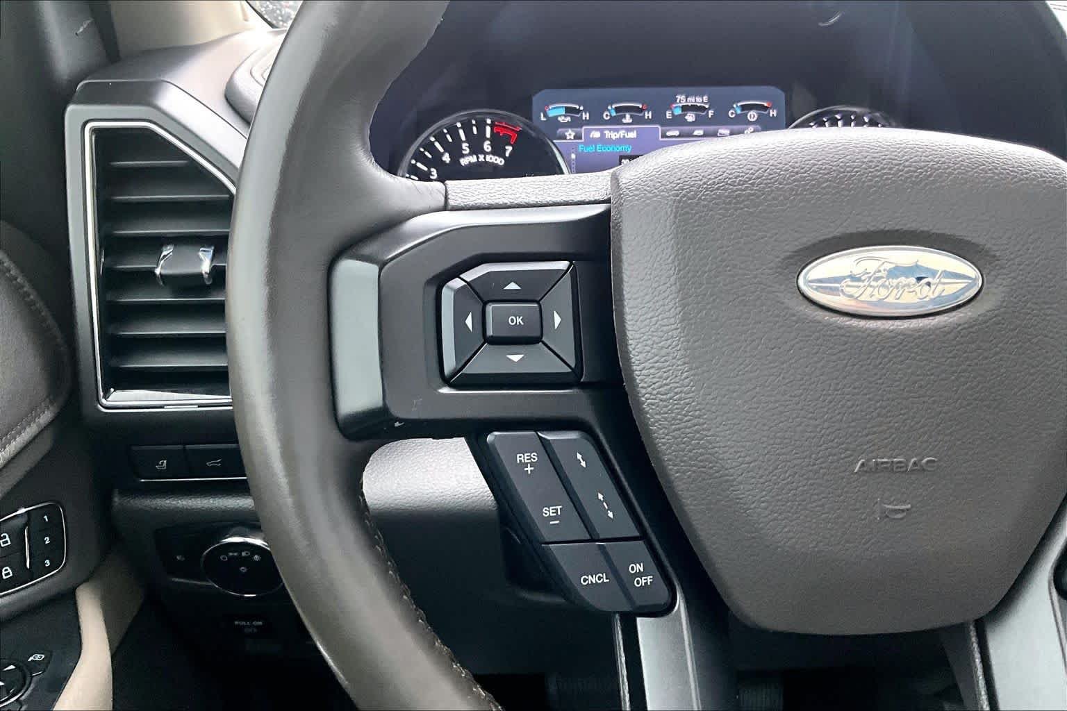 Used 2019 White Platinum Metallic Tri-Coat Ford Limited image 21
