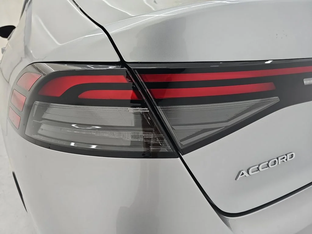 New 2026 Solar Silver Metallic Honda LX image 34