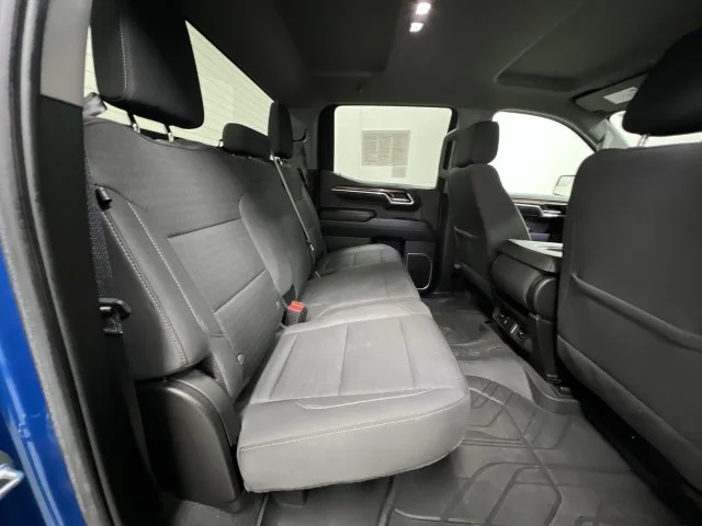 2022 Chevrolet Silverado 1500 LT - Photo 26