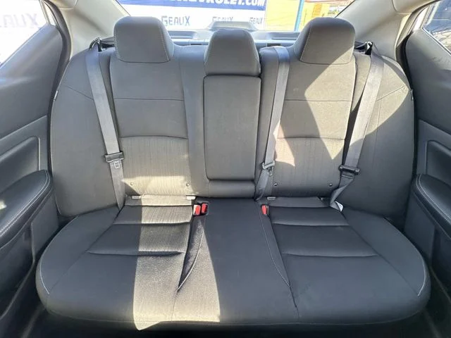 Used 2025 White Nissan 2.5 SV image 49