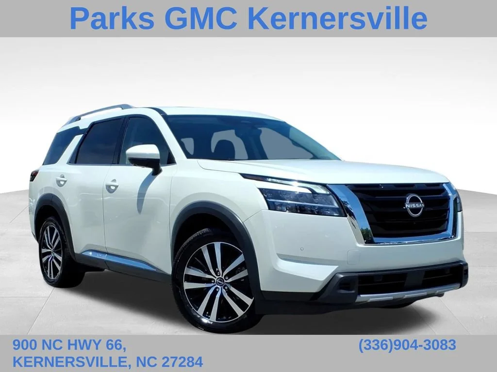 Used 2023 White Nissan Platinum 4WD image 1