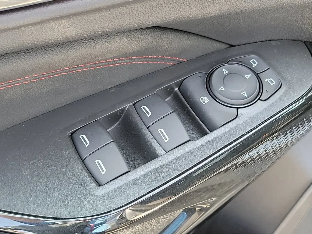 New 2026 Sterling Gray Metallic Chevrolet 2RS image 18