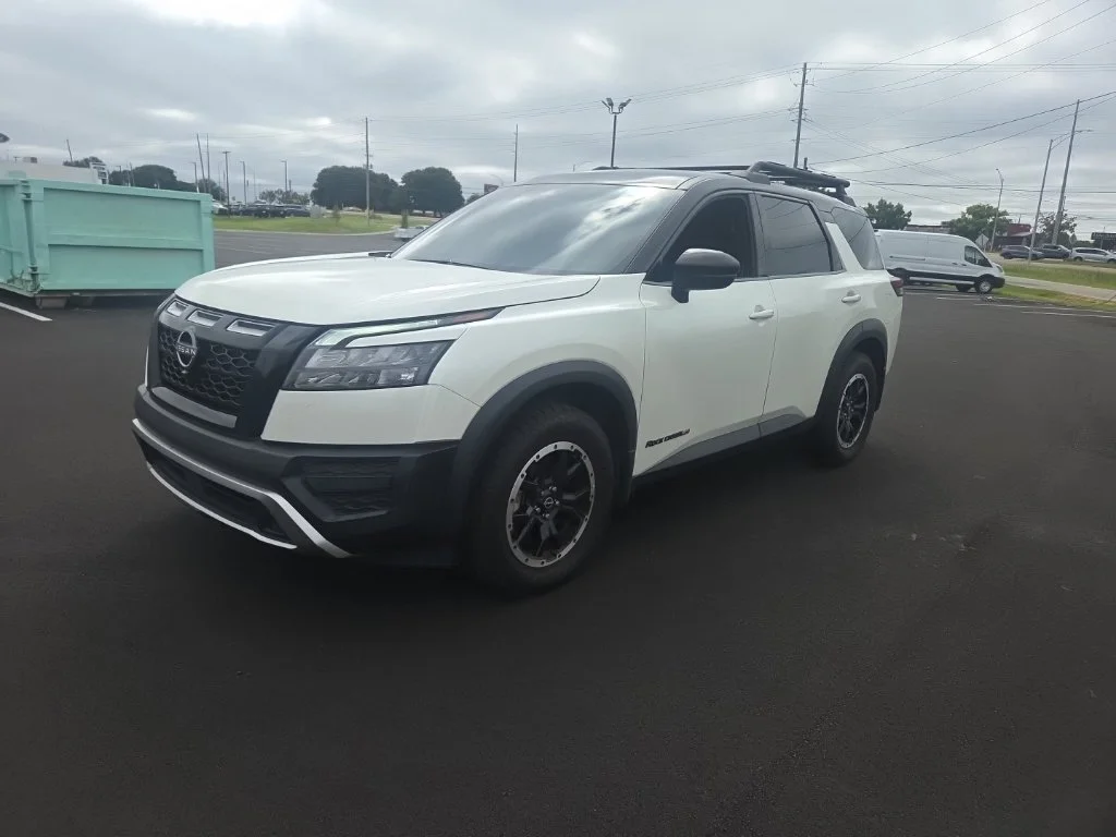 Used 2024 White Nissan Rock Creek image 3