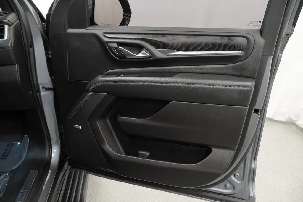 Used 2021 SATIN STEEL METALLIC GMC Denali image 32
