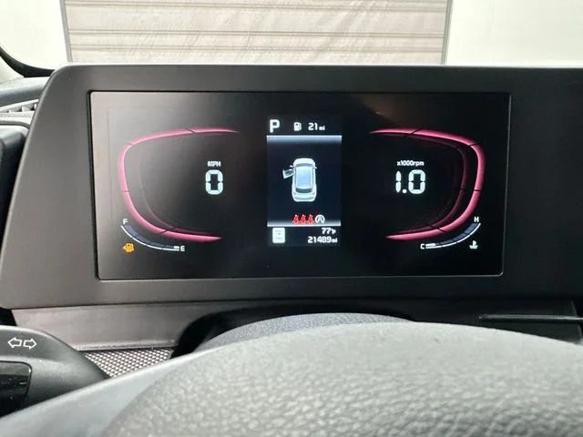 Used 2023 Black Kia LX image 11