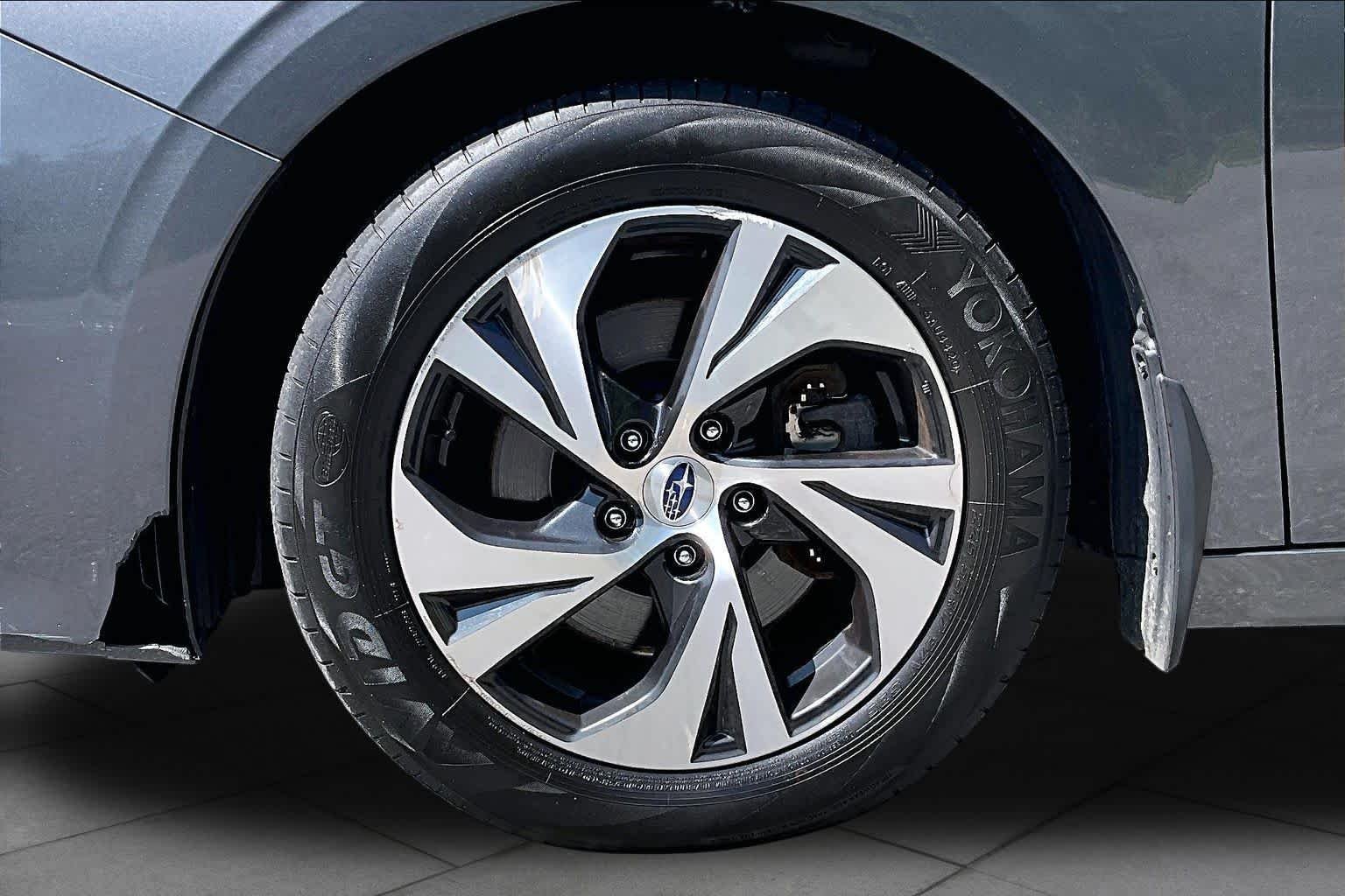 Used 2020 Magnetite Gray Metallic Subaru Premium image 11