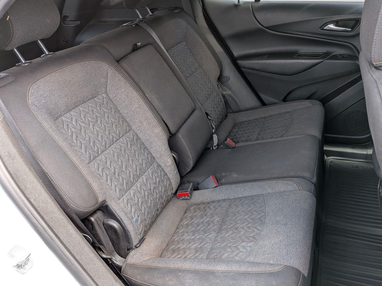 Used 2022 Summit White Chevrolet LT image 33