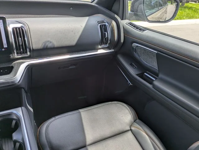 New 2027 Marsh Gray Ford Tremor® image 17