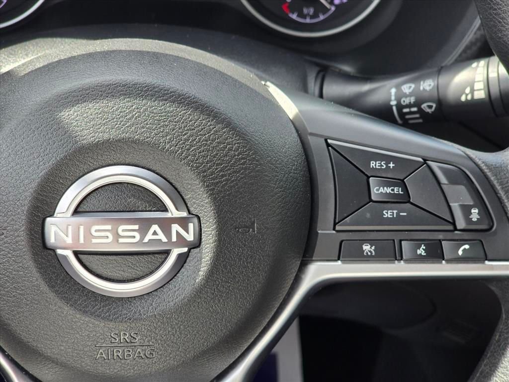 Used 2025 Red Nissan SV image 15