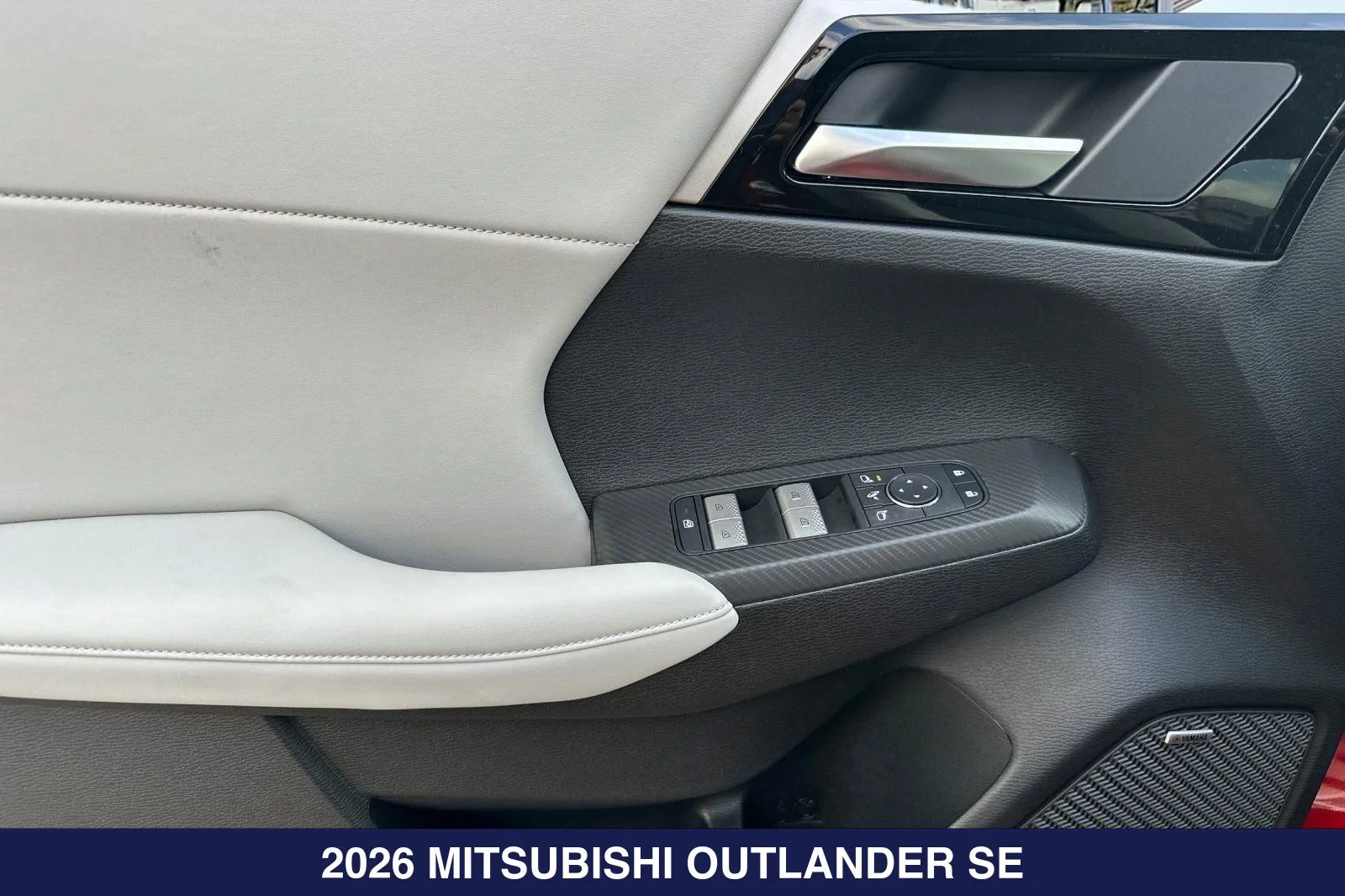 New 2026 Red Mitsubishi SE image 11